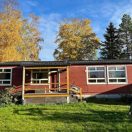 Bungalow House Flat In Rekola 33M2 Vantaa Exteriér fotografie