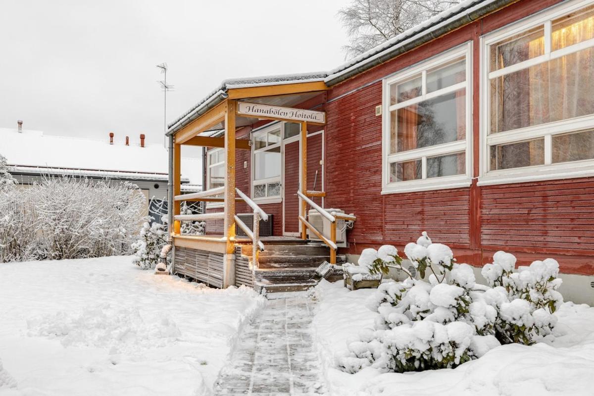 Bungalow House Flat In Rekola 33M2 Vantaa Exteriér fotografie